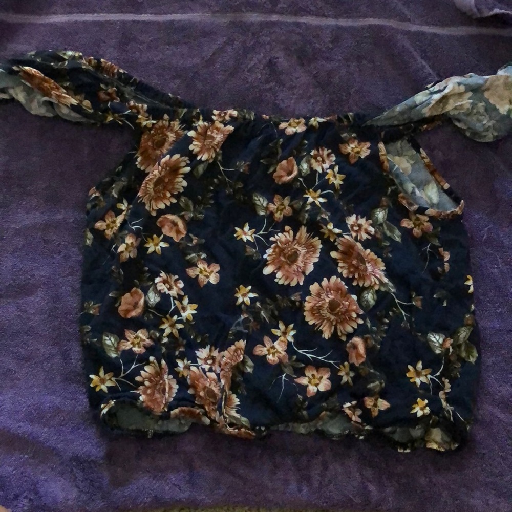 off the shoulders floral top
